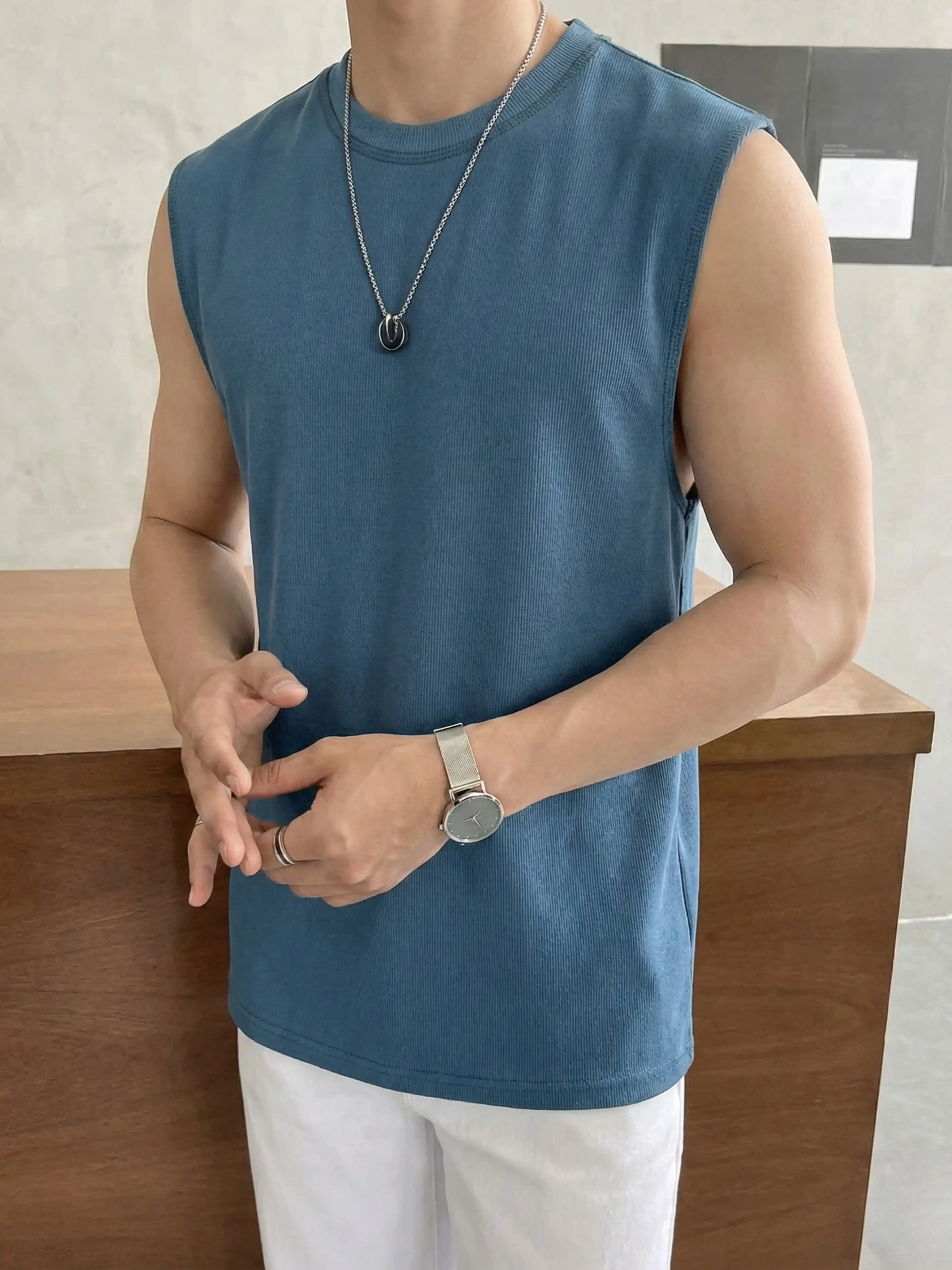 Men’s Sleeveless Round Neck T-Shirt – 260 GSM Cotton French Terry